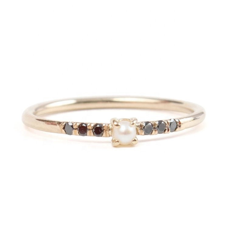 Chara Night Sky Ring mit Süßwasserperle