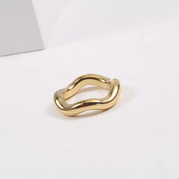 Chunky Wave Ring - Maila